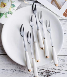 Ensemble de couverts faits main durables décoratifs dorés couverts à manche en marbre accessoires de table de cuisine - Product Image 6