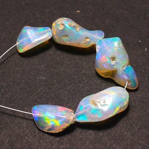 5 Piezas de Ópalo de Fuego Etíope, Piedras Preciosas Naturales en Bruto Sin Cortar de 8-18 mm con Cambio de Color, Certificadas por Terceros para la Fabricación de Joyas - Product Image 2