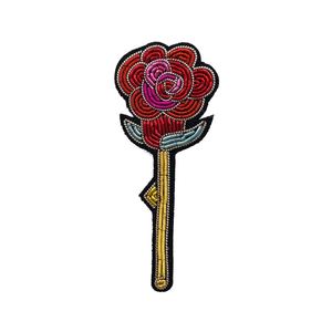 Bonito broche personalizado al por mayor #00669, broches de alambre de lingotes de nuevo diseño, broche de seguridad, tela de la mejor calidad, moda a bajo precio - Product Image 1