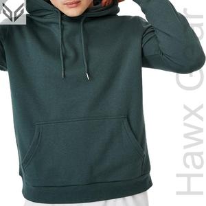 เสื้อฮู้ดสวมหัวทรงสลิมฟิตสำหรับผู้ชายลายสีพื้นมีฮู้ดเทคนิคการย้อมซับในฤดูหนาว - Product Image 1