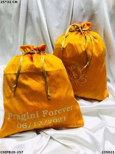 กระเป๋าหูรูดผ้าซาตินผ้าฝ้ายและปอกระเจาพิมพ์โลโก้แบบกำหนดเองพิมพ์ลายสีชมพูสดใสพร้อมสายทอง - Product Image 4