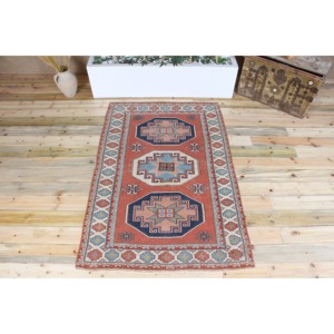 Tapis de 4,1 x 6,1 pieds, tapis turc vintage, tapis rouge en laine - Product Image 1