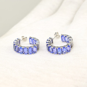 ต่างหูทรงแปดเหลี่ยมประดับพลอยแทนซาไนต์ขนาด 5x3 มม. ต่างหูห่วงทองคำขาวแท้ 14k สำหรับผู้หญิง งานแฮนด์เมด เครื่องประดับชั้นดี ของขวัญ - Product Image 3