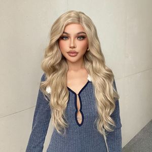 Perruque synthétique blonde bouclée Wanda-DWY T-Part avec dentelle transparente sur le devant, couleur époustouflante - Product Image 5