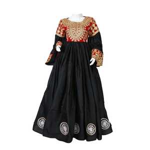 Robe afghane Kuchi faite à la main avec des fils colorés Tenue tribale Kuchi fabriquée à la main avec des points fins - Product Image 5