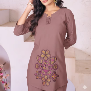 Conjunto de Kurti Bordado de Lujo Unity para Mujer, Kurti Recto de Tela de Rayón Suave con Elegante Trabajo de Hilo - Product Image 1