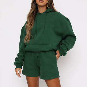 Ensemble streetwear décontracté d'hiver pour femmes, sweat-shirts et shorts, taille plus, 2 pièces, couleur/logo personnalisé, prix bas, vente en gros - Product Image 1