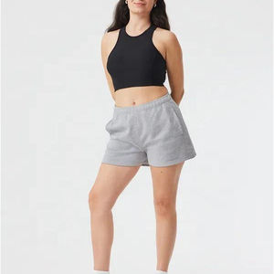 Shorts de sport pour femmes avec logo personnalisé, respirants, à séchage rapide, taille élastique, pour le fitness et le yoga, avec poches - Product Image 1