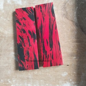 Couteau à technique artisanale avec manche en os de chameau, lame en pierre naturelle polie jaune teinte, écailles de couteau animalières, toucher réel, art - Product Image 1