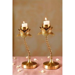 Modern Artistic Curved Stem Metal Candle <b>Stick</b> Holder <b>Vintage</b> Brass Finish Lotus Petal Pillar Stand for Luxury Hotel &Home Decor - Product Image 1
