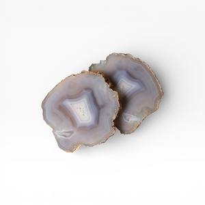 Ensemble de dessous-de-verre en agate blanche naturelle avec une texture de cristal douce et des bords finis à la main pour une décoration de table élégante à la maison - Product Image 4