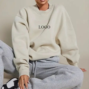 บริการ OEM/ODM เสื้อฮู้ดดี้ผู้หญิงทรงโอเวอร์ไซส์ ไหล่ตก สีดำล้วน ผ้าฝ้าย 100% 400 GSM สำหรับฤดูหนาว พร้อมโลโก้ด้านหน้า - Product Image 6