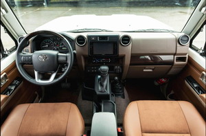 2019 Usado, 4.0, 3 Puertas, Automático, Gasolina, 50001-75000 Millas, Asientos de Tela, Techo Panorámico, Pantalla Táctil - Product Image 4