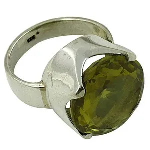 Anillo de Plata 925 con Topacio Ovalado, Engaste de Puntas, Estilo Geométrico, Unisex, para Uso Diario, con Baño de Rodio - Product Image 1