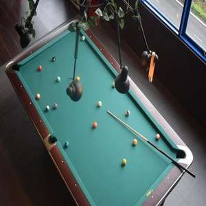 Table de billard professionnelle 8 boules avec plusieurs choix de couleurs, personnalisable et écologique - Product Image 3