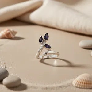 Anillo Bohemio de Plata 925 con Zafiro Corte Pera y Diseño de Planta, Unisex para Uso Diario - Product Image 3