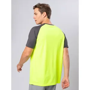 T-shirts de randonnée personnalisables pour le merchandising promotionnel - Product Image 2