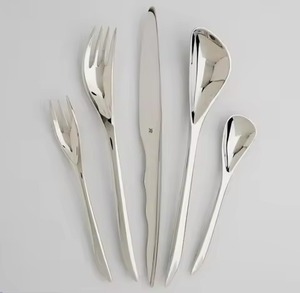 ชุดช้อนส้อมโลหะเคลือบเงาแบบพรีเมี่ยมชุดเครื่องใช้บนโต๊ะอาหารทำจากสเตนเลสสตีลมีดส้อมมีดสำหรับงานแต่งงานและงานปาร์ตี้ - Product Image 2