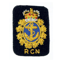 Écusson de blazer brodé à la main avec patchs en fil d'or épingle à nourrice attachement OEM/ODM badges uniformes