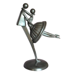 Vente chaude Couple danse ballet forme sculpture pour cadeau haute qualité finition métal humain assis Sculptures décoratives - Product Image 1