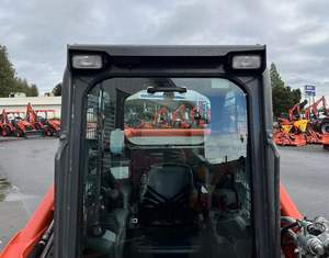 Kubota SVL65-2 2024, mini-chargeur sur chenilles - Product Image 5