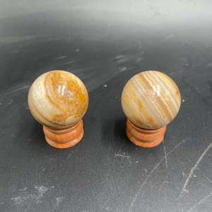 Sphère de cristal d'agate Crazy Lace naturelle, ton crème, pierre énergétique polie avec motif de dentelle naturelle, décoration Feng Shui, diamètre 3 cm - Product Image 3