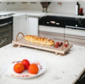 Bandeja larga de madera maciza, plato grande para servir charcutería con asas y diseño de espiga, Ideal para tapas, postres antipasti - Product Image 3