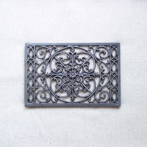 Sous-plat rond en métal noir à motif floral, résistant à la chaleur, diamètre 300 mm, épaisseur 10 mm, pour la protection des casseroles et des fondue, utilisation sur table à manger - Product Image 5