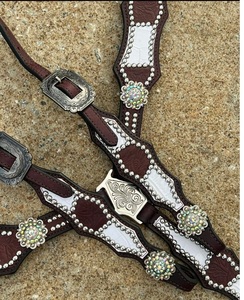 Fourniture directe en usine ensemble de clous en cuir occidental personnalisé sculpté à la main Design floral pour l'équitation à vendre - Product Image 2