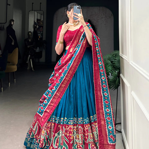 Lehenga ผ้าไหม georgette ออกแบบด้วยการพิมพ์แฟนซีและฟอยล์ทำงานสไตล์ปากีสถาน lehenga choli สำหรับเพื่อนเจ้าสาวหรืองานแต่งงาน choli - Product Image 1