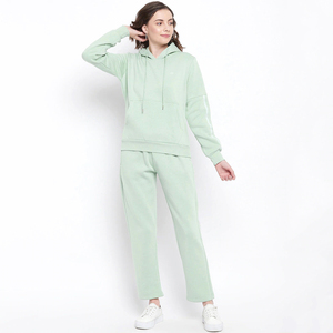 Nuevo Chándal de Mujer, Chándal Personalizado Transpirable de Alta Calidad con Precio de Mayoreo, Chándal 100% Algodón - Product Image 1