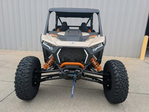 รถออฟโรด Polaris RZR XP S 1000 Ultimate 2 ที่นั่ง 4 จังหวะ ประสิทธิภาพสูง สำหรับทุกฤดูกาล เป็นมิตรกับสิ่งแวดล้อม ขาย - Product Image 1