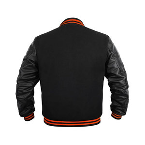 Chaqueta Universitaria Clásica de Invierno con Capucha y Acolchado para Hombre, Estilo Béisbol 2026, 100% Lona de Algodón, Forro de Algodón Premium para Hombre y Mujer - Product Image 2
