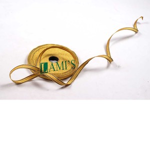 ถักเปียคู่หนังเทียมสีทองถักเปียที่มีคุณภาพสูงตัดเย็บด้วยผ้าเรยอนหุ้มขอบโลหะสังเคราะห์เทคนิคการถักเปียที่มีแขนที่สวยงามจำนวนมาก - Product Image 2