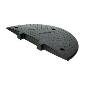แผ่นยางกันกระแทก PVC ขนาด 50 x 25 x 4.5 ซม. สำหรับความปลอดภัยบนถนน  แผ่นลดความเร็วพลาสติกสำหรับใช้บนถนน - Product Image 1