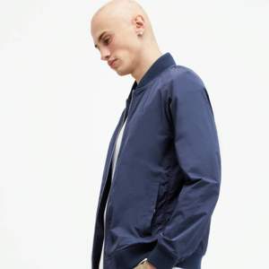 Veste bomber pour homme en polyester 100% à prix avantageux, entièrement personnalisée, vente en gros, best-seller, légère pour l'hiver - Product Image 6