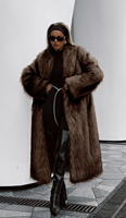 Manteau long en fausse fourrure pour femme, coupe ajustée, design tendance, style élégant, épais et chaud, échantillons en gros disponibles