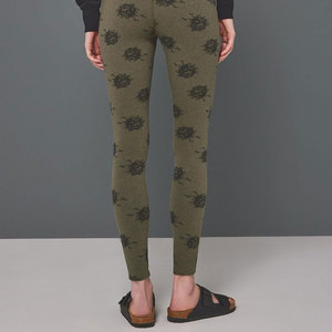 Leggings de yoga personnalisés pour femmes, taille haute, couleur unie, décontractés, longueur intégrale, tricotés, séchage rapide, respirants, commande en gros, marque privée, tous modèles - Product Image 3