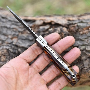 มีดพับเหล็กดามัสกัสแบบทำมือด้ามไม้หนังมีดตั้งแคมป์กลางแจ้งสวยงาม OEM รองรับ - Product Image 5