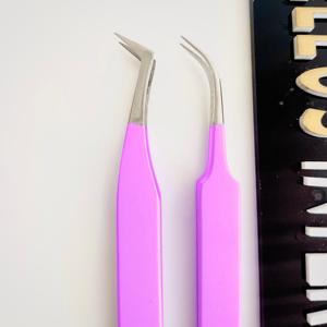 Pince à cils en acier inoxydable oblique à pointe argentée avec logo personnalisé pour extension de cils - Product Image 3