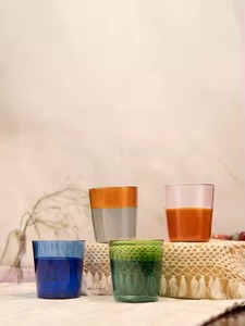 Copa de cóctel de calidad superior Diseño duradero con claridad de cristal y forma clásica para uso en bares y eventos Disponible para la venta - Product Image 5