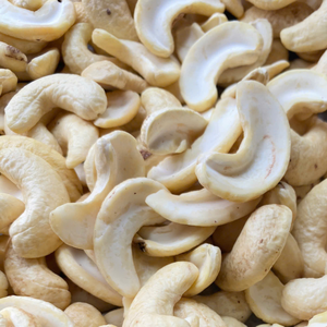 Anacardos al mejor precio W320 anacardos vietnamitas precio de importación Viet Nam Santigo Ltd libre de impuestos - Product Image 1