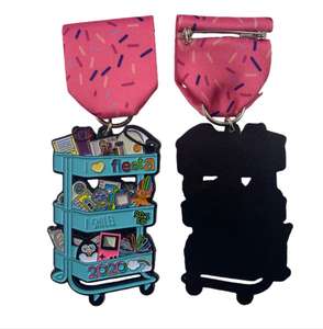 เหรียญโลหะเคลือบสีทองแบบกำหนดเอง FIESTAR พร้อมพิมพ์ลาย UV บนโลหะผสม  พร้อมริบบิ้นสั้น ประดับกลิตเตอร์ สำหรับงานศิลปะสะสม - Product Image 1