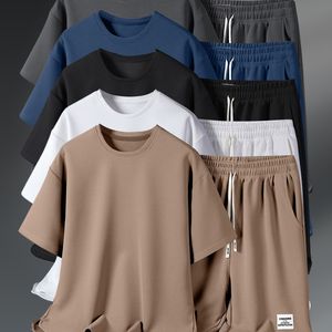 Bonne vente T-shirts et shorts grande taille pour hommes, ensembles sweat gym, ensemble short et chemise oversize uni pour hommes - Product Image 1