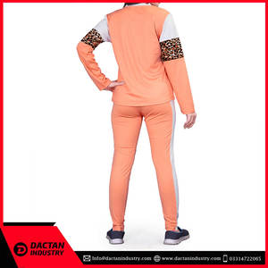 Nouveau Trasuit de gymnastique pour femmes Taille personnalisée XL Vêtements de sport légers de haute qualité en différentes couleurs à des prix abordables - Product Image 4