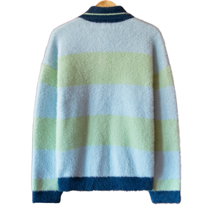 Polo de Punto Mohair con Rayas, Tejido Peludo, Cálido para Invierno, Estilo Casual Premium con Bordado de Parche Universitario - Product Image 5