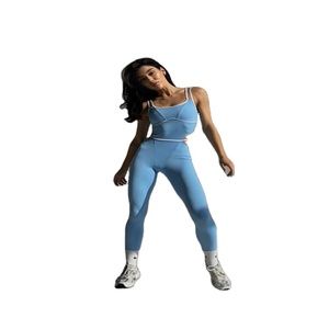 Conjunto Deportivo Ecológico de Dos Piezas de Alta Calidad para Mujer, Talla Grande, con Logotipo Personalizado, Bra Deportivo y Leggings para Yoga - Product Image 1
