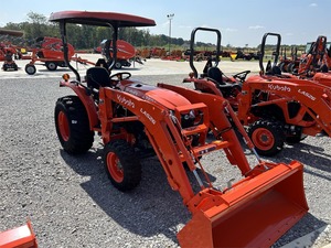 รถแทรกเตอร์ขนาดเล็ก Kubota L3902 25-40 แรงม้า พร้อมหัวเจาะดินด้านหน้า (ชุดเกียร์และลูกปืน) นำเข้าจากเยอรมนี 26 ชั่วโมง 1255 กิโลกรัม - Product Image 5