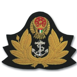 Écusson brodé en tissu personnalisé Écussons de logo de marque cousus sur des écussons de broderie Écusson tissé pour vêtements - Product Image 2