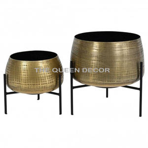 Ensemble de jardinières de fleurs décoratives de salon de luxe 3 pièces nouvelle Texture aluminium métal sol de jardin Pot de fleur et jardinière - Product Image 2